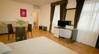 HOTEL PRAGA 1
