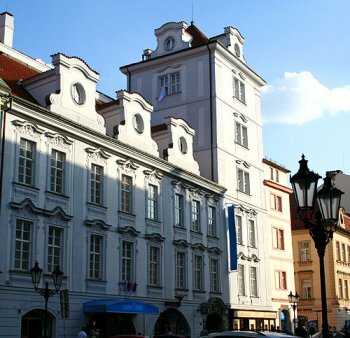 HOTEL MODRÁ RŮŽE