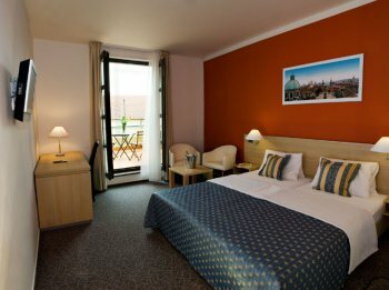 HOTEL NA ZÁMEČKU